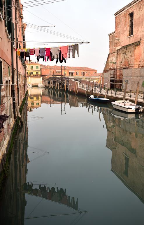 Biennale 252 Apartman Velence Szoba fotó