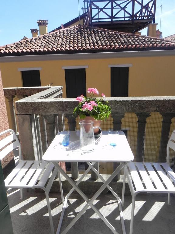 Biennale 252 Apartman Velence Szoba fotó